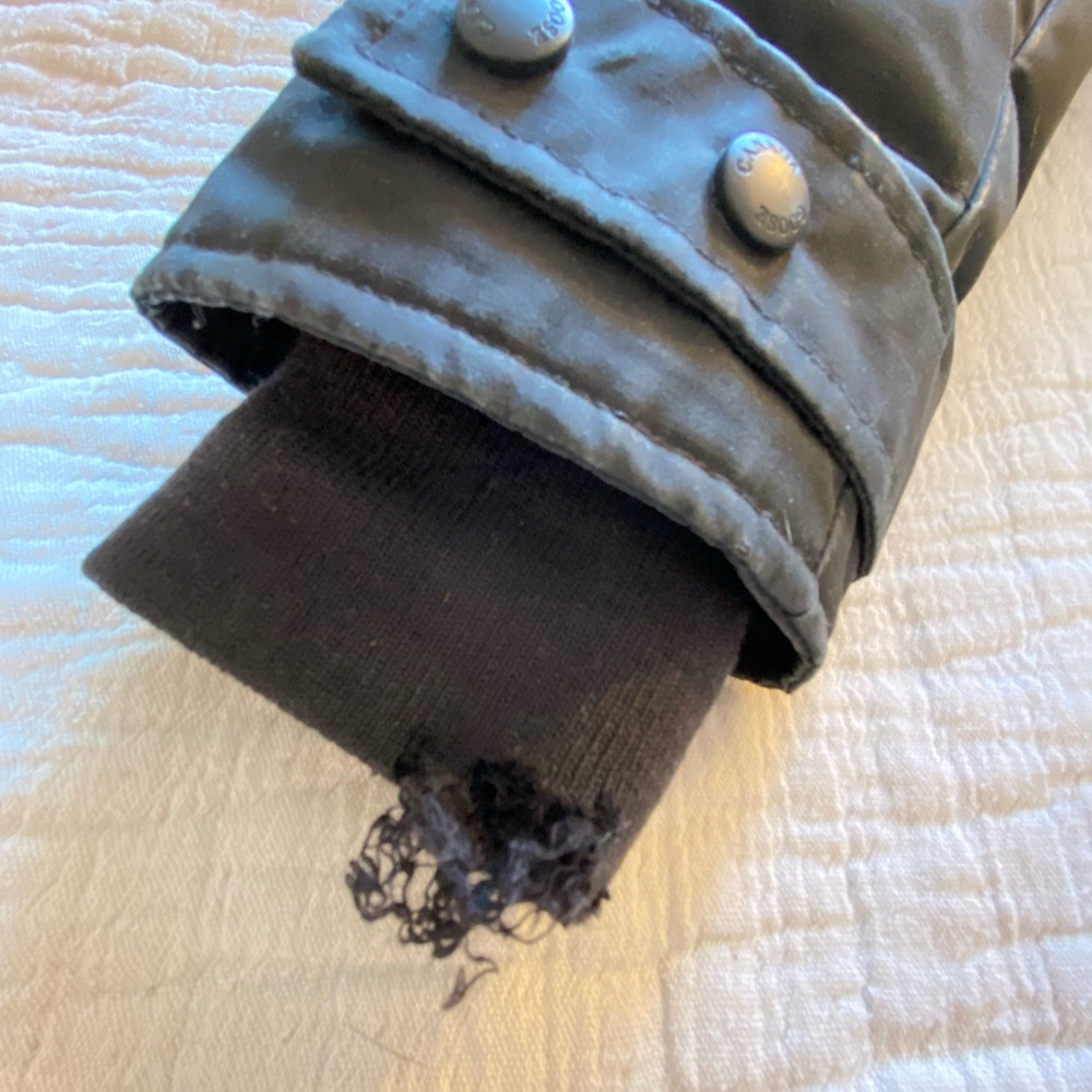 Black Shelburne Parka Canada Goose - Picture 8 of 8